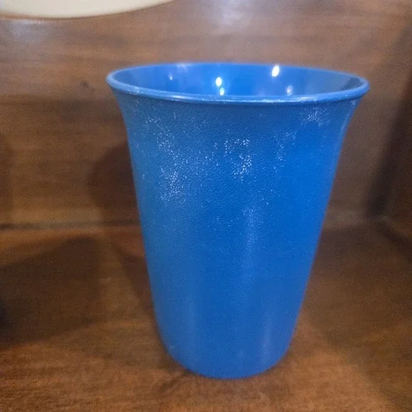 Vintage Tupperware Bell Tumblers Kids Cups Model 109 Blue Orange Yellow Lot 6 - Picture 7 of 16